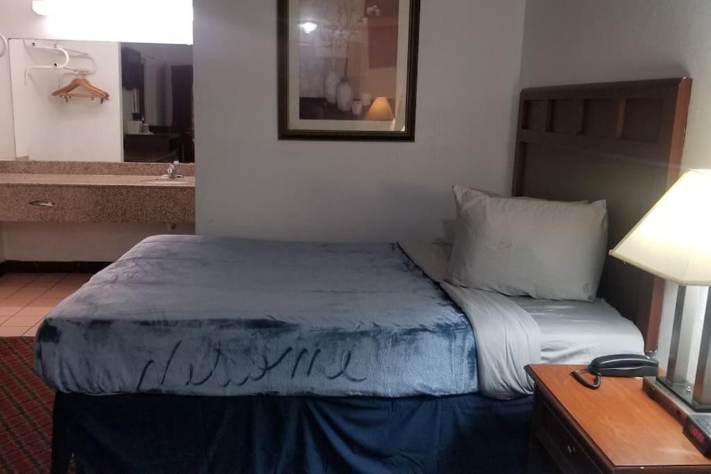 Osu 2 Queen Beds Hotel Room 230 Wi-Fi ستيلووتر المظهر الخارجي الصورة